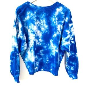 3/$15! Blue Tie Dye Crewneck Hoodie, size S